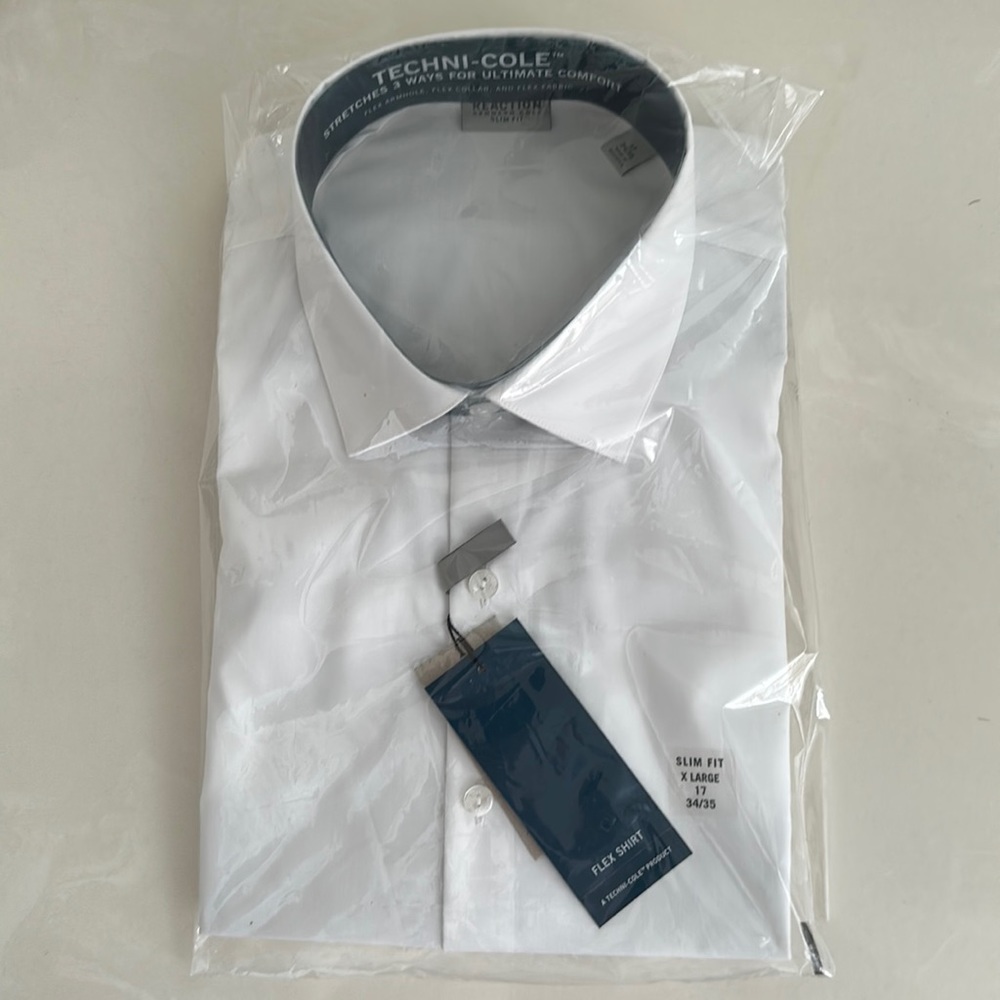 Kenneth Cole Reaction Slim Fit Dress Shirt. Never worn. Still in original wrap.